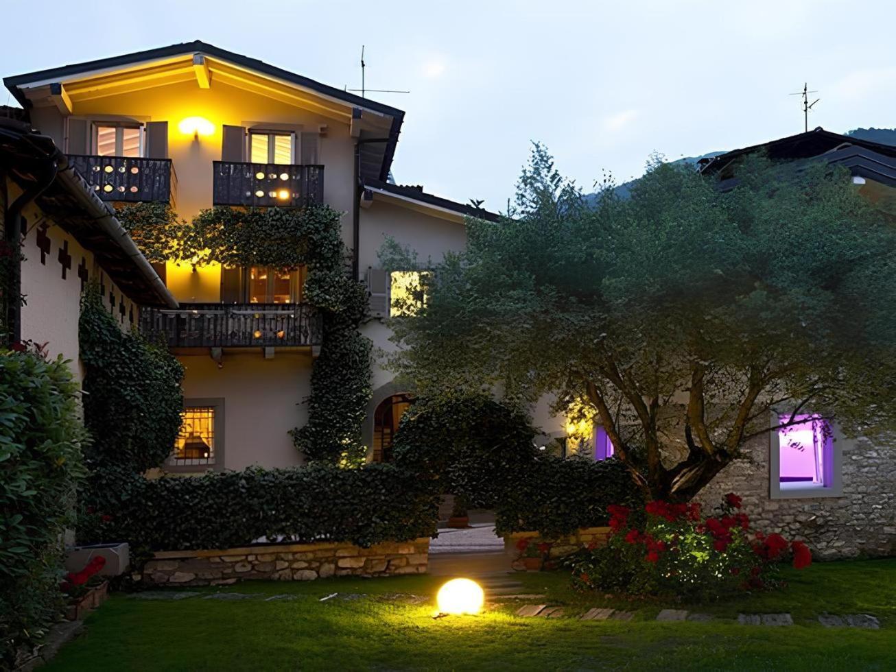 Bed And Breakfast Casa Del Nonno Adrara San Rocco Экстерьер фото