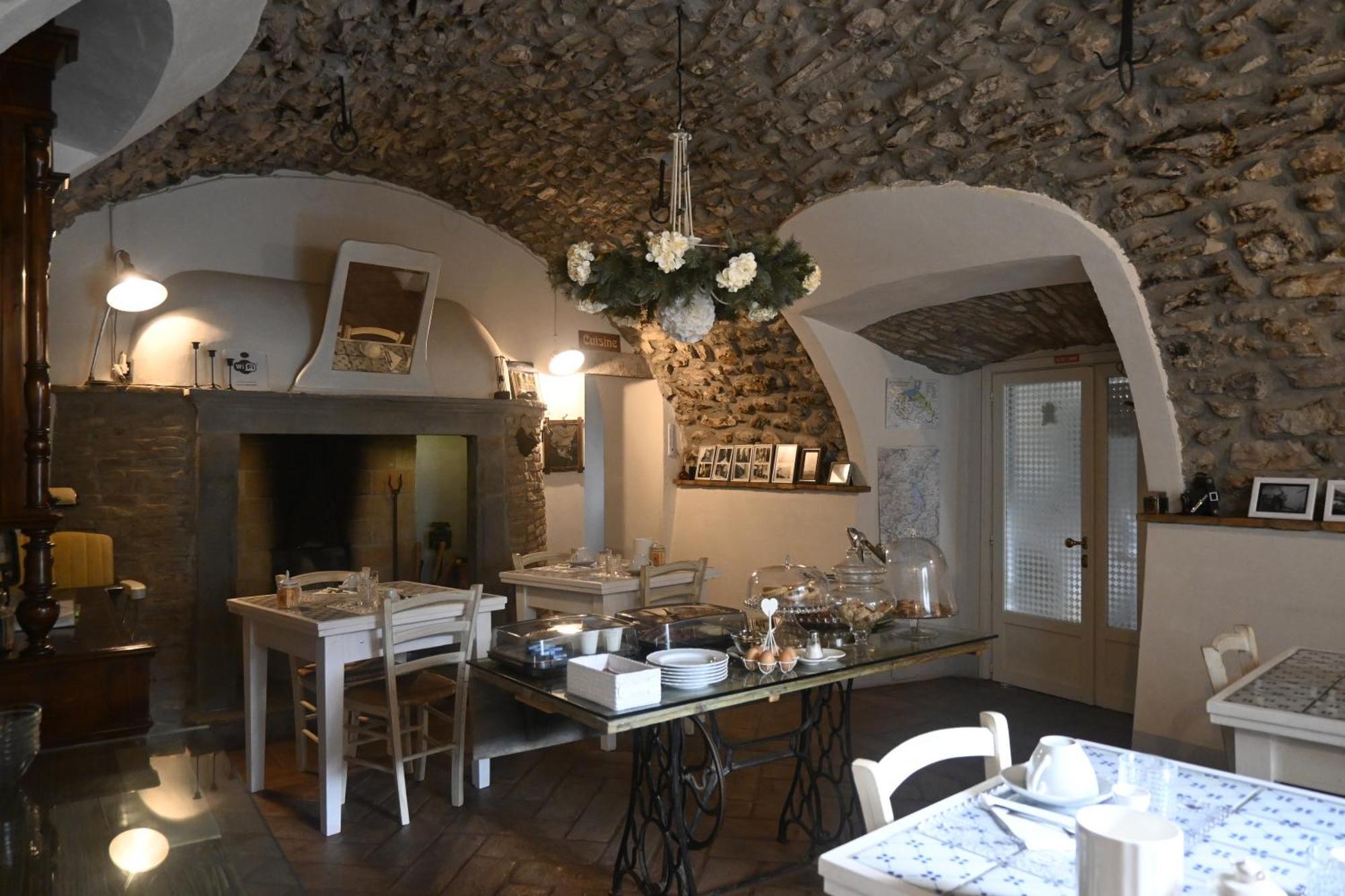 Bed And Breakfast Casa Del Nonno Adrara San Rocco Экстерьер фото
